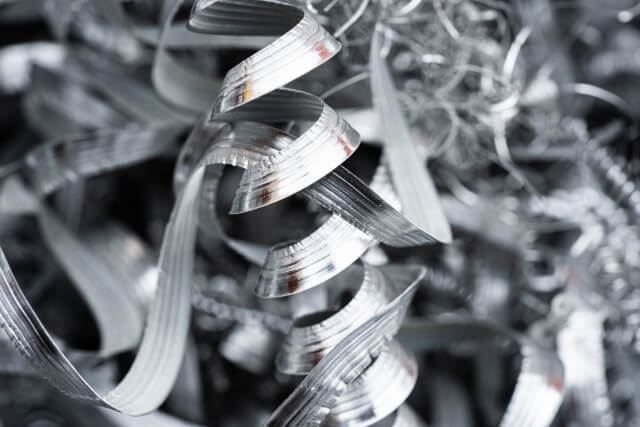 鋳造用中子の主な材質とその特性